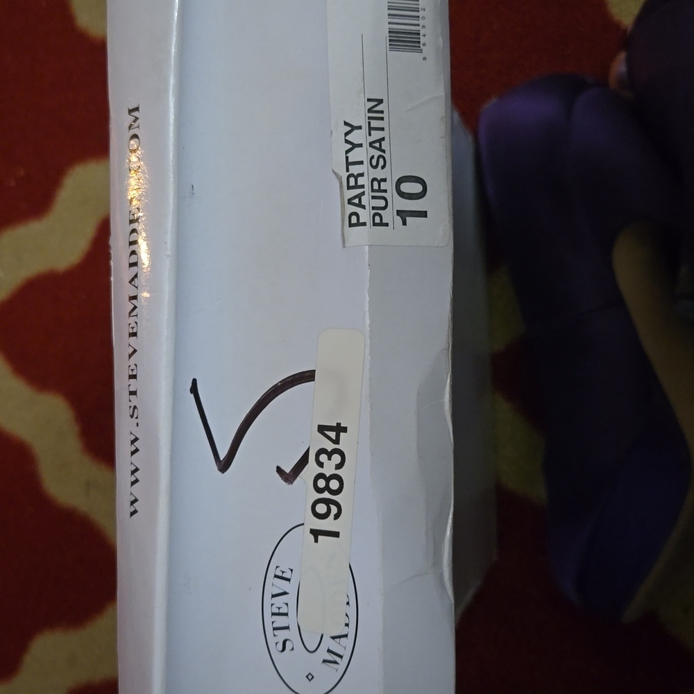 Steve Madden Sz 10 Purple Satin Heels - Picture 4 of 4